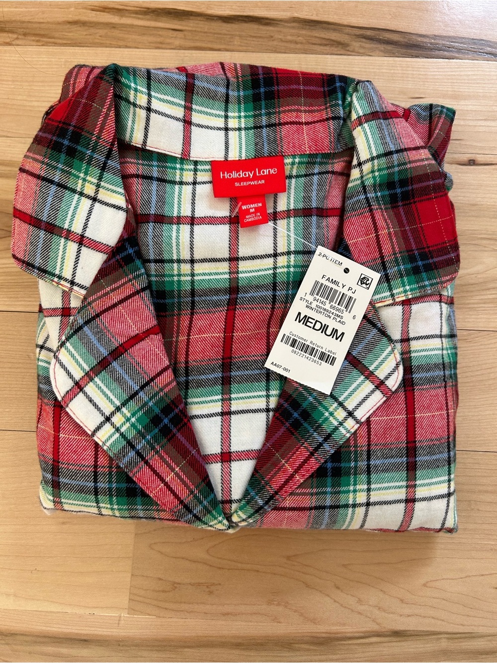 Red Plaid women’s holiday lane sleepwear- Medium